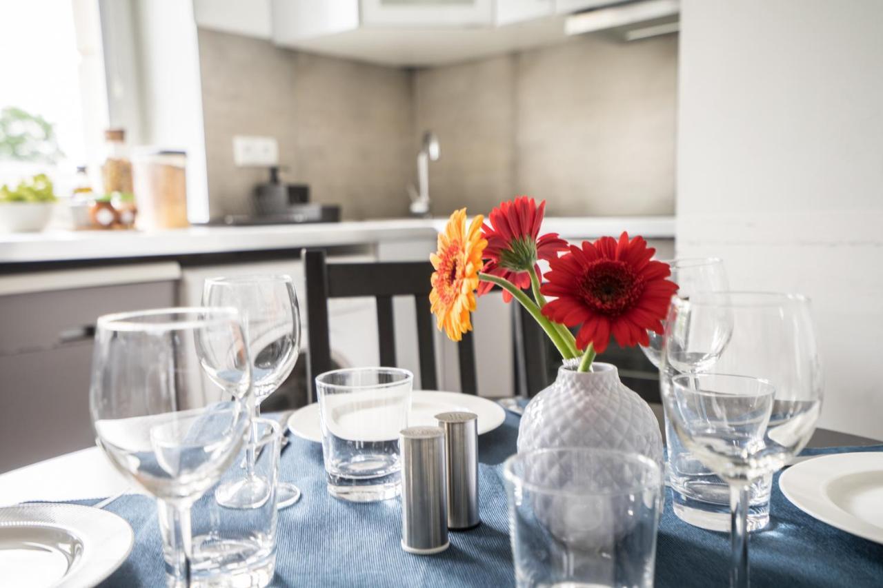 Oomph Warsaw Big Apartment With Balcony Near Old Town Luaran gambar